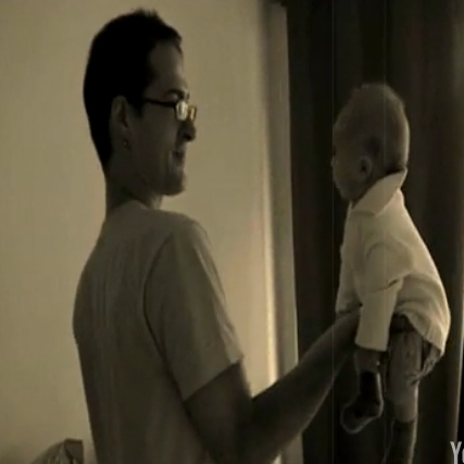 Vidéo haptonomie, le bébé hapto